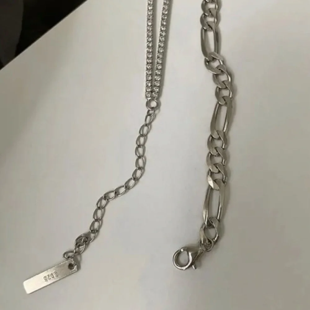 COPY - Sterling Silver Crystal Pave Chain Link Choker Necklace 

Brand New - Picture 3 of 6